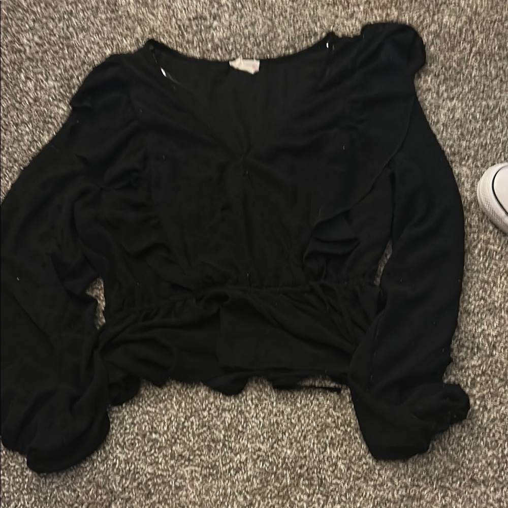 SO Black Ruffled Crop Blouse Long Sleeve